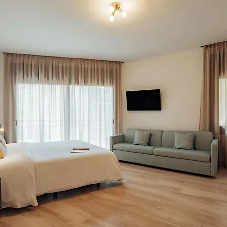 Robson - Smart Отель