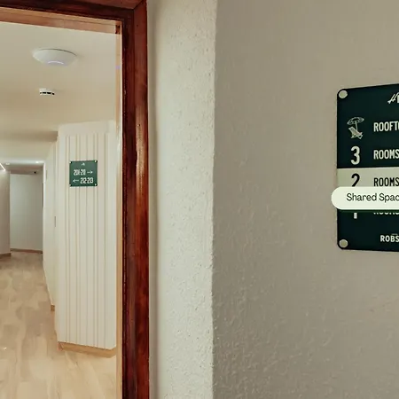 Robson - Smart Otel 2*