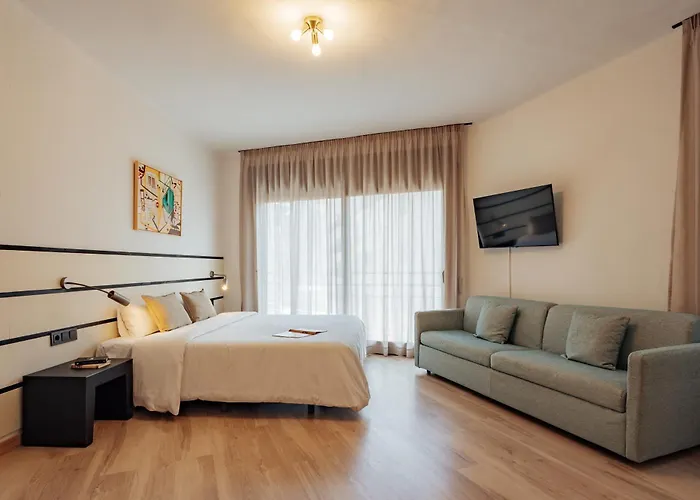 Robson - Smart Lloret de Mar