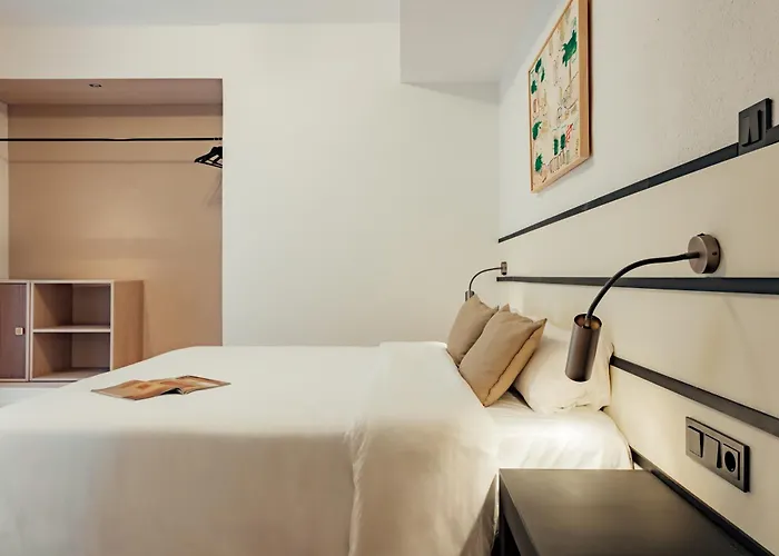 Robson - Smart Hotel 2*